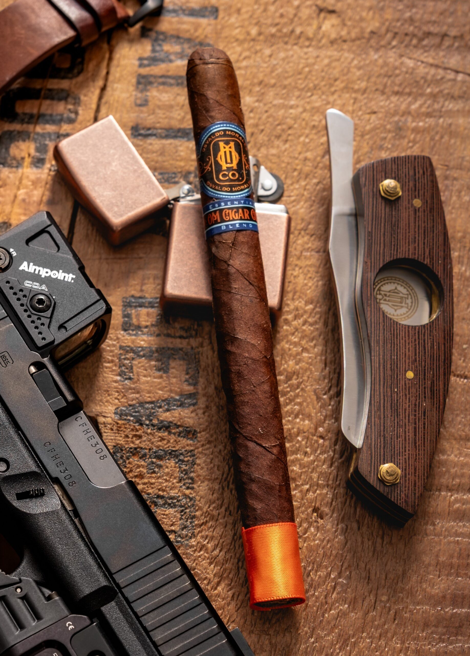O.M Cigar Leather Cigar Case | O.M. Cigars accessory O.M Cigar Leather Cigar Case shown in an O.M. accessory display