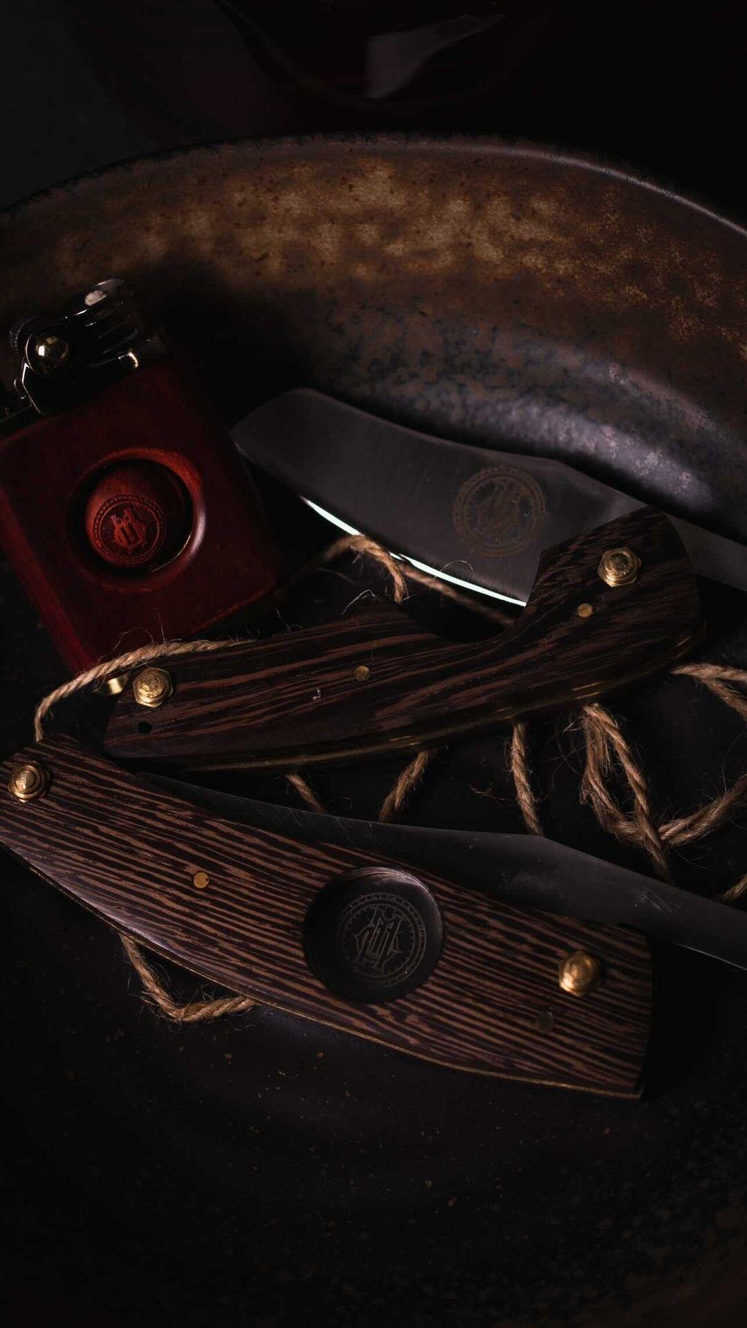 112 IMG 20201217 025032 502 image aligned with the O.M. cigars selection