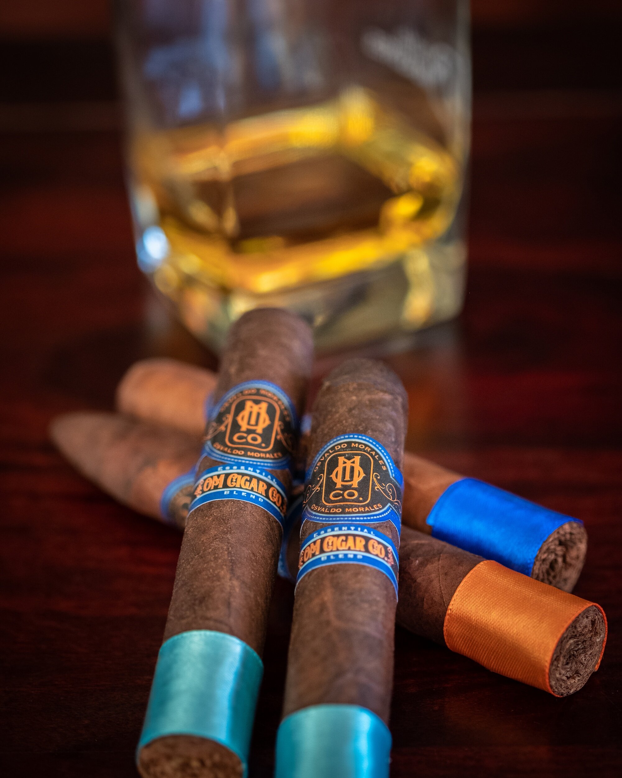 139 processed 10 shown in an O.M. Cigars image
