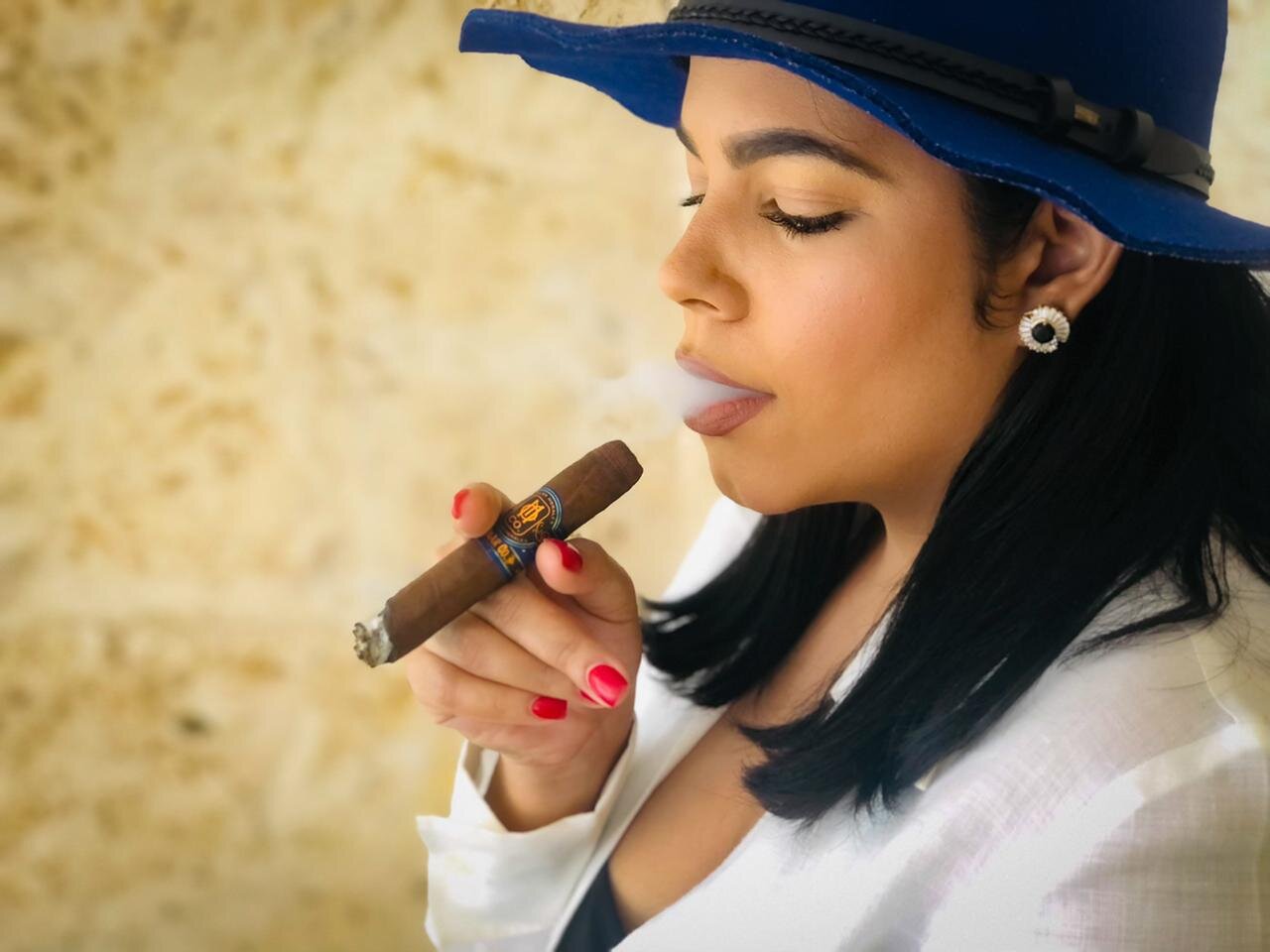 152 IMG 20210202 WA0001 image aligned with the O.M. cigars selection