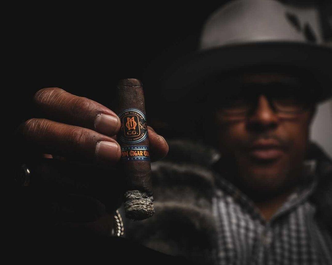 187 IMG 20210205 041450 576 shown in an O.M. Cigars image