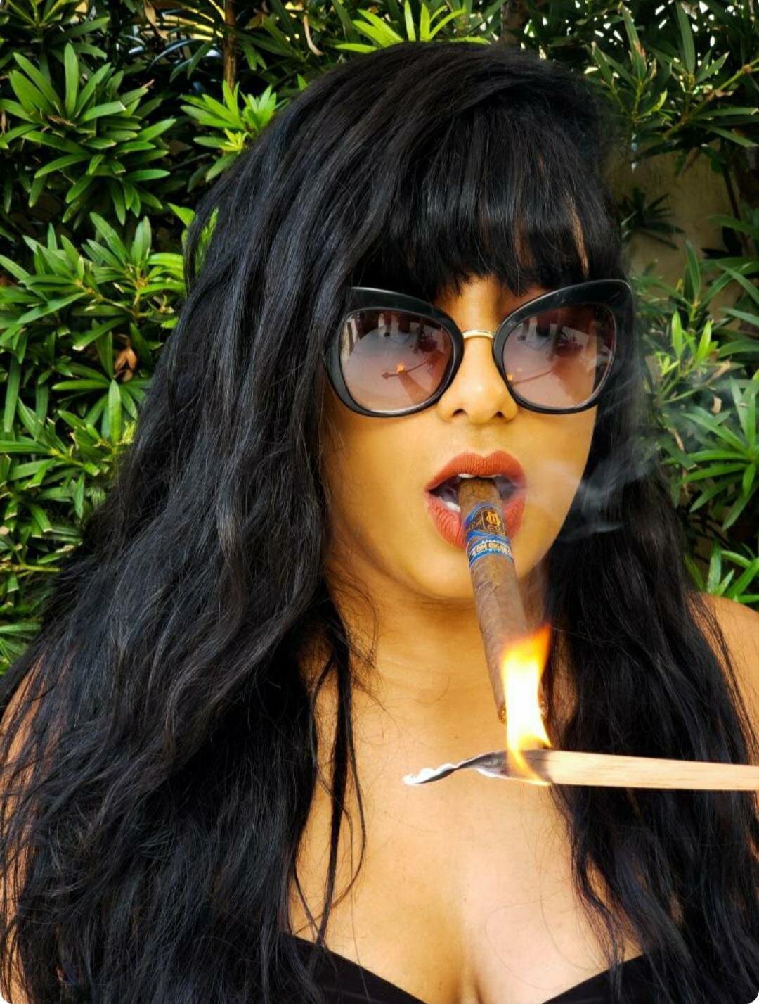 207 IMG 20201020 112016 961 shown in an O.M. Cigars image