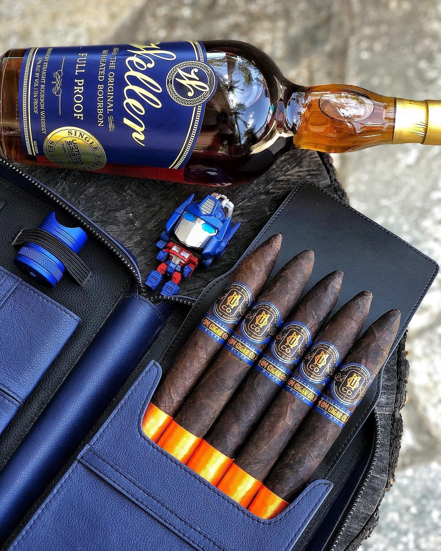 40 OM+CIGARS+ESSENTIAL+BLEND+NO.1+PROJECT+CARBANIC image aligned with the O.M. cigars selection