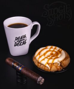 Essential Blend No. 5 cigar shown as a sampler-led starting point from O.M. Cigars