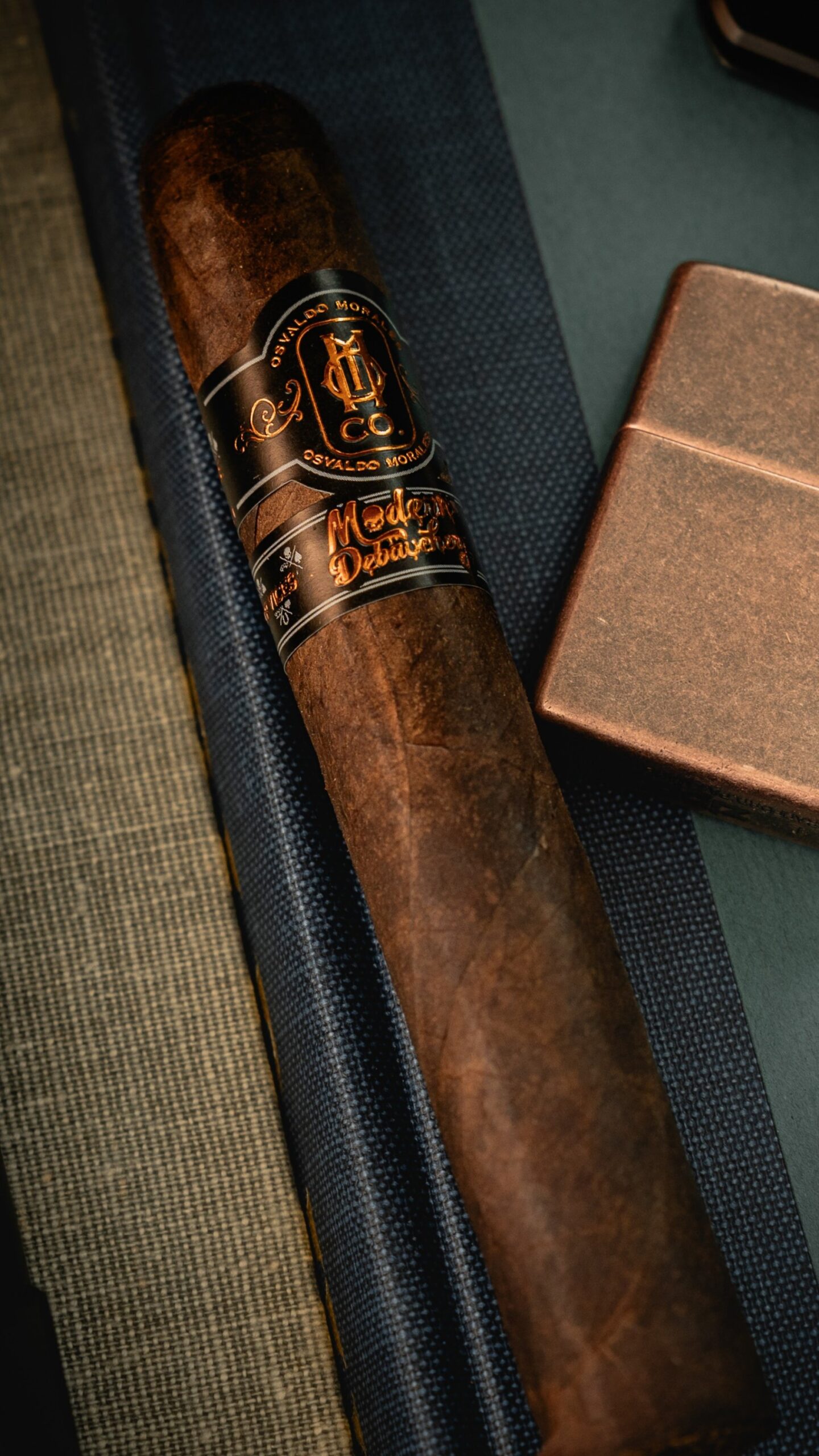 Seed to Smoke cigar craftsmanship | Craft image Seed to Smoke cigar craftsmanship image from O.M. Cigars